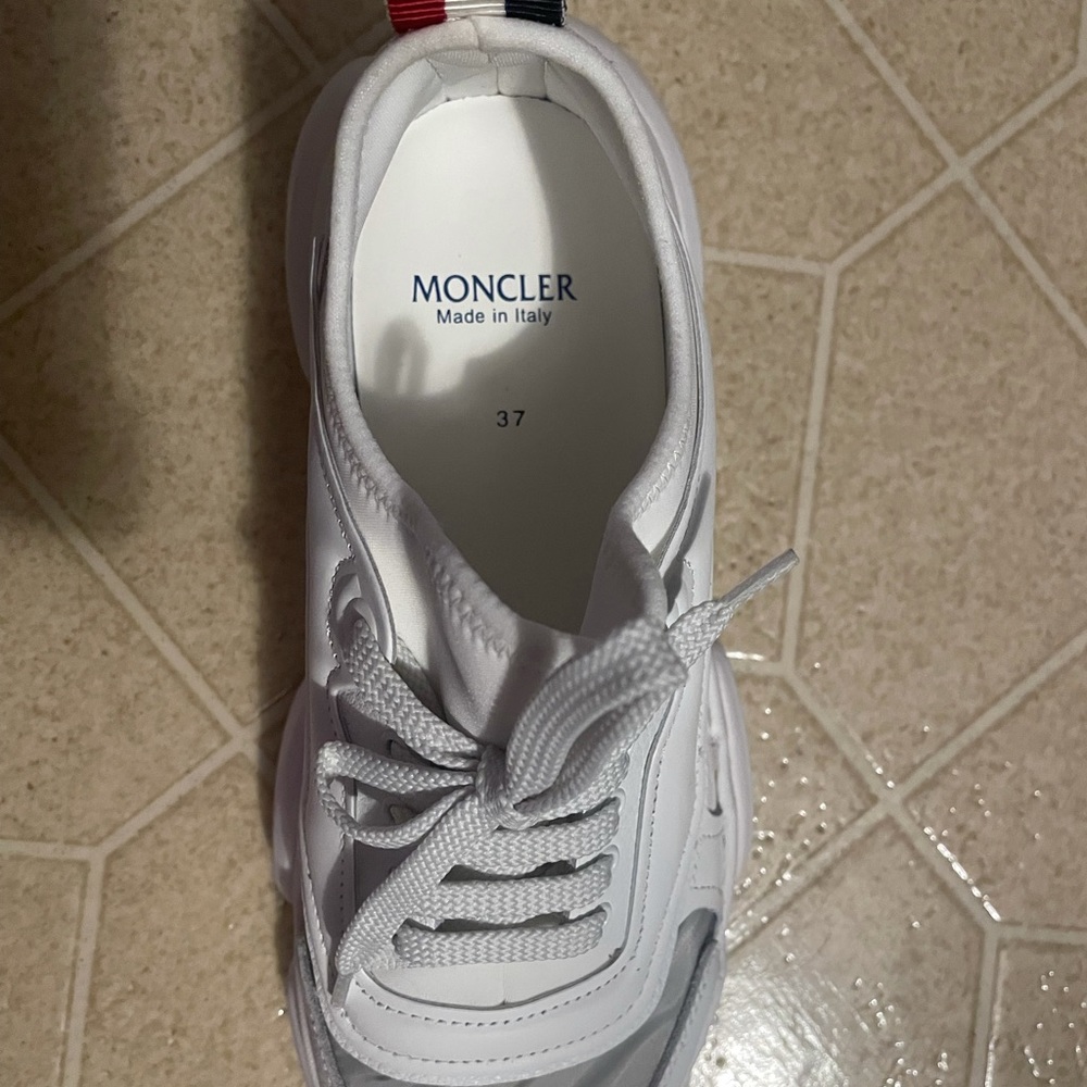 Moncler white sneakers - Picture 4 of 7